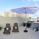 Marina *